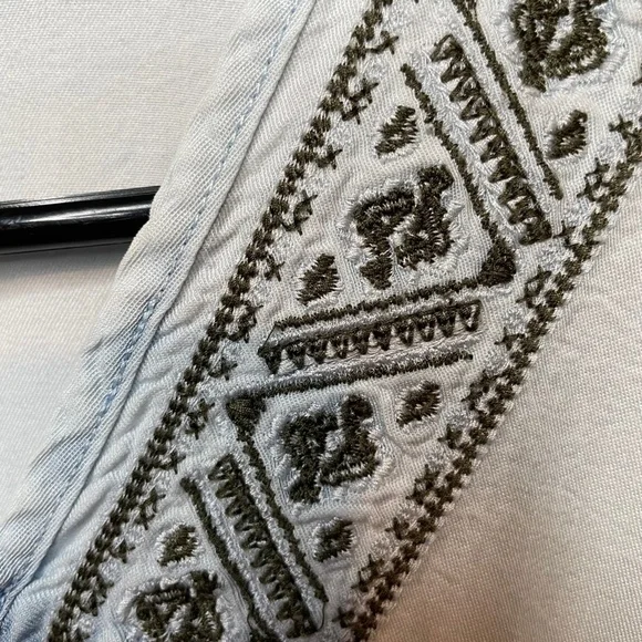 SIGNATURE STUDIO Boho Peasant Top Women's Medium Relaxed Fit Coastal Bell Sleeve - Picture 3 of 7